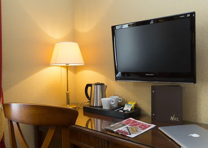 Hotel Elysees Niel Paříž