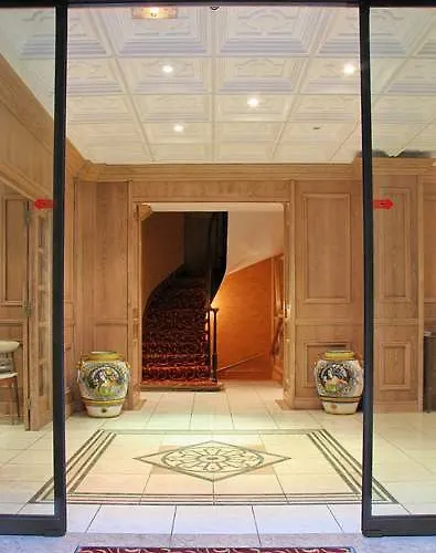 Hotel Elysees Niel Paříž