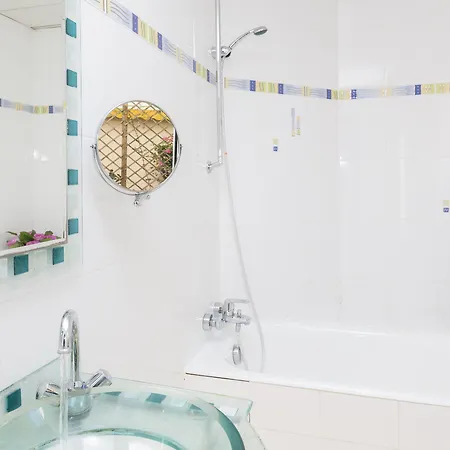 فندق إليزيه نييل باريس