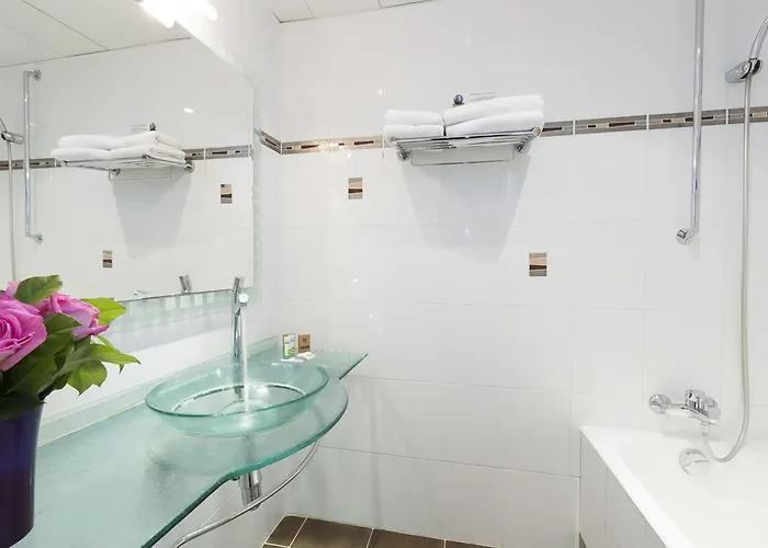 엘리제 니엘 호텔 3*