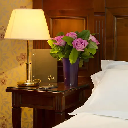 Elysees Niel Hotel Paris