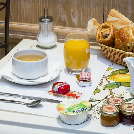 Hotel Elysees Niel