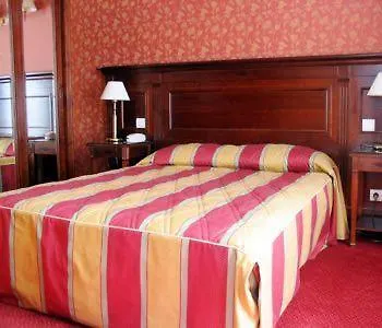 Elysees Niel 3* Párizs